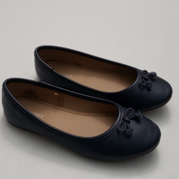 Old Navy girls flats, navy, size 1 - Picture 2 of 4